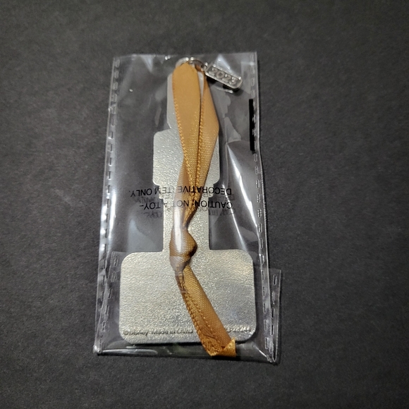 Walt Disney World Mickey's Very Merry Christmas Party Print & 2 Ornaments Lot - Picture 7 of 11